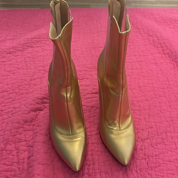Lavish Alice gold ankle boots with clear inserts, US8 - Picture 3 of 10